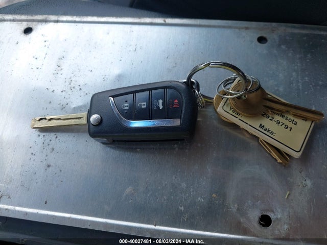 Toyota CAMRY LE 2018 4T1B11HK2JU582836 Image 11