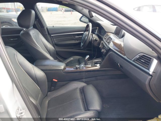 WBA8E9C58GK643644 BMW 328I