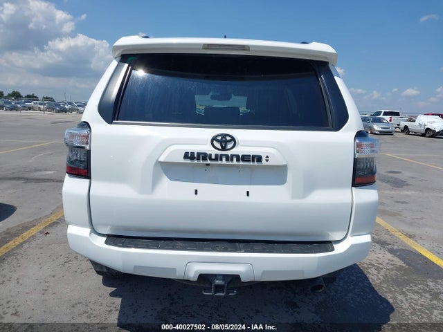Toyota 4runner Sr5 Premium 2022 JTEFU5JR4N5253983 Image 16