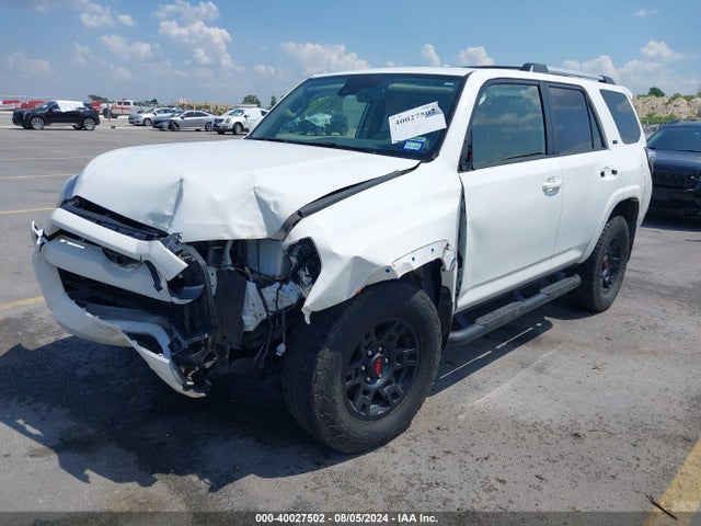 Toyota 4runner Sr5 Premium 2022 JTEFU5JR4N5253983 Image 2