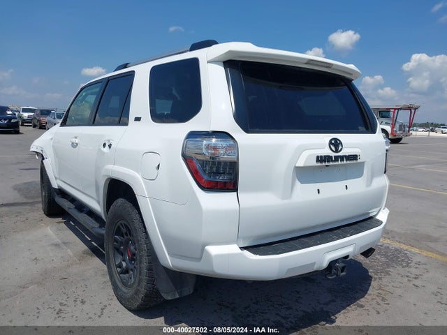 Toyota 4runner Sr5 Premium 2022 JTEFU5JR4N5253983 Image 3