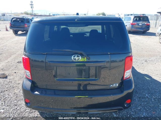 JTLZE4FE3FJ073017 Scion XB