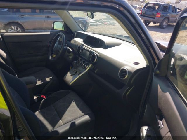 JTLZE4FE3FJ073017 Scion XB