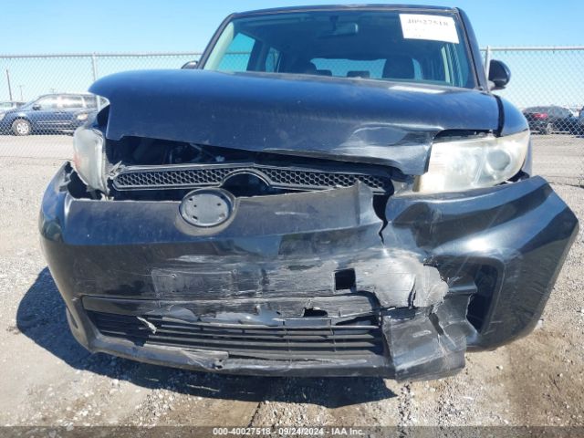 JTLZE4FE3FJ073017 Scion XB