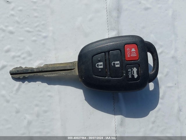 Toyota CAMRY LE 2016 4T4BF1FK7GR580924 Image 11