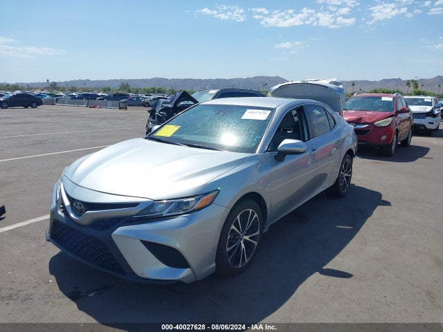 Toyota CAMRY SE 2019 4T1B11HK3KU726623 Image 2