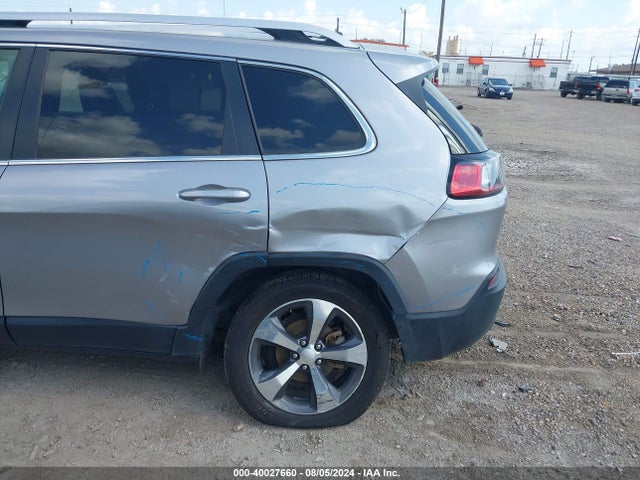 1C4PJLDB8KD387160 Jeep Cherokee Limited Fwd