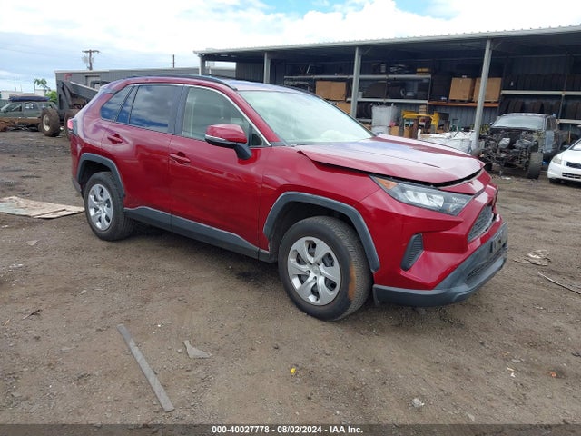 Toyota RAV4 LE 2021 JTMG1RFV5MD081921 головне зображення