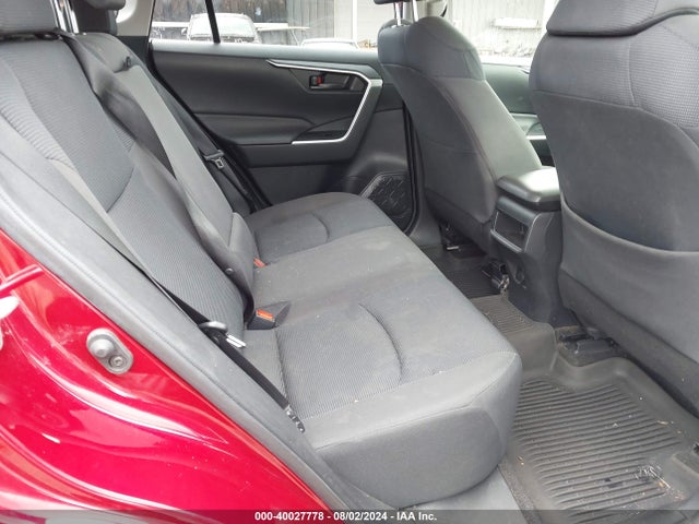 Toyota RAV4 LE 2021 JTMG1RFV5MD081921 Image 8