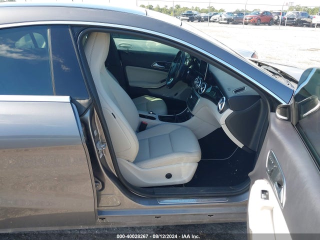Mercedes-Benz CLA 250 2015 WDDSJ4EB3FN161595 Image 5