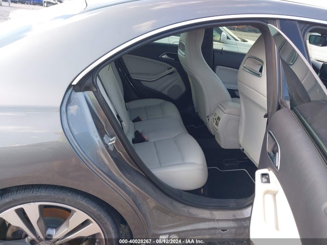 Mercedes-Benz CLA 250 2015 WDDSJ4EB3FN161595 Image 8