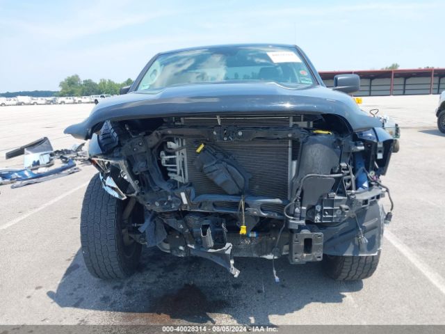 1C6RR7FG0KS616080 RAM 1500 Classic Tradesman Quad Cab 4x4 6'4 Box