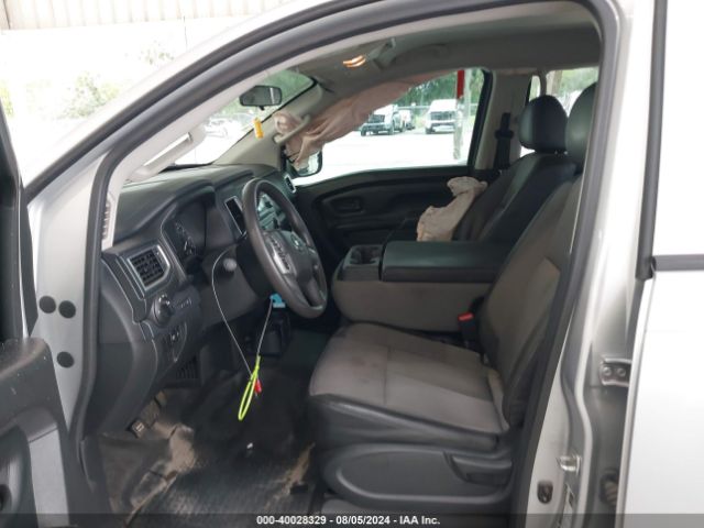 1N6AA1EK4HN553392 Nissan TITAN S