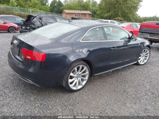 WAUMFAFR2FA008418 Audi A5 2.0t Premium