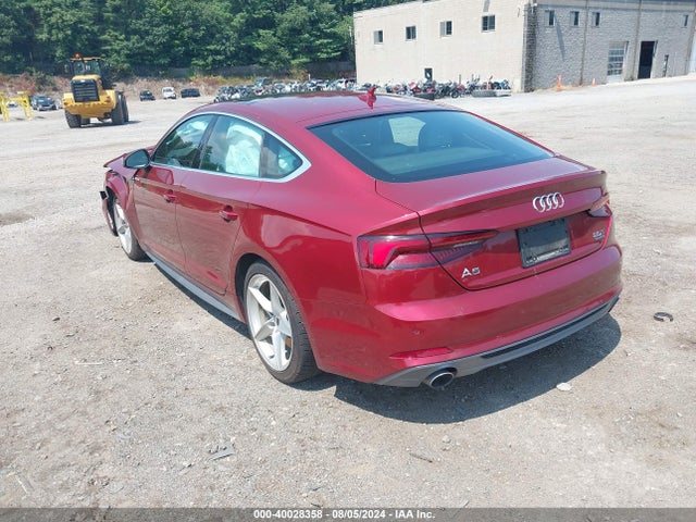 WAUENDF53JA081215 Audi A5 2.0t Premium