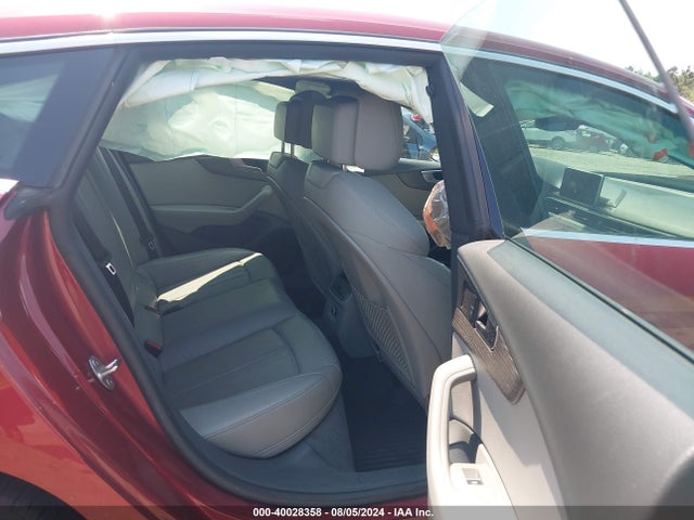 WAUENDF53JA081215 Audi A5 2.0t Premium