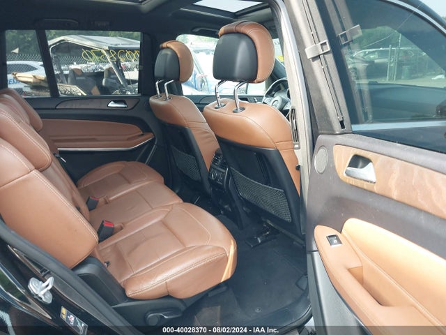 4JGDF7DE0HA795129 Mercedes-Benz Gls 550 4matic
