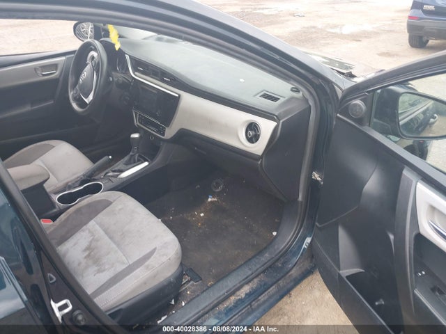 Toyota COROLLA LE 2018 2T1BURHE5JC054094 Image 5