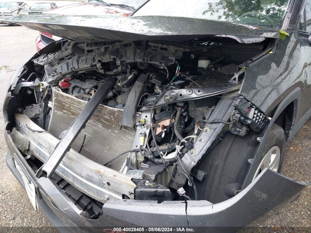 Toyota RAV4 LE 2020 2T3F1RFV8LC098016 Image 17