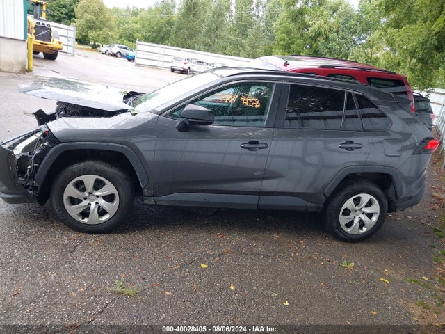 Toyota RAV4 LE 2020 2T3F1RFV8LC098016 Image 3