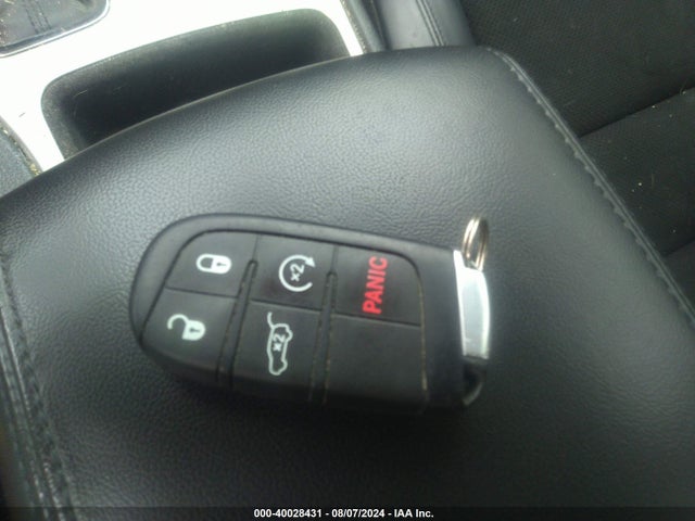 1C4RJFAGXKC670403 Jeep Grand Cherokee Altitude 4x4