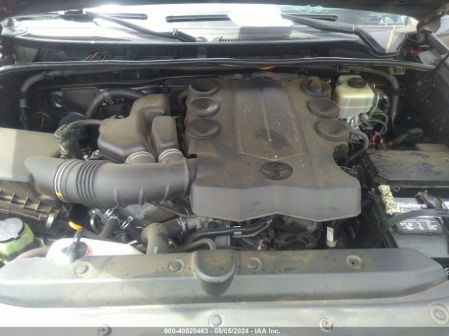JTEZU5JR2F5094086 Toyota 4RUNNER SR5