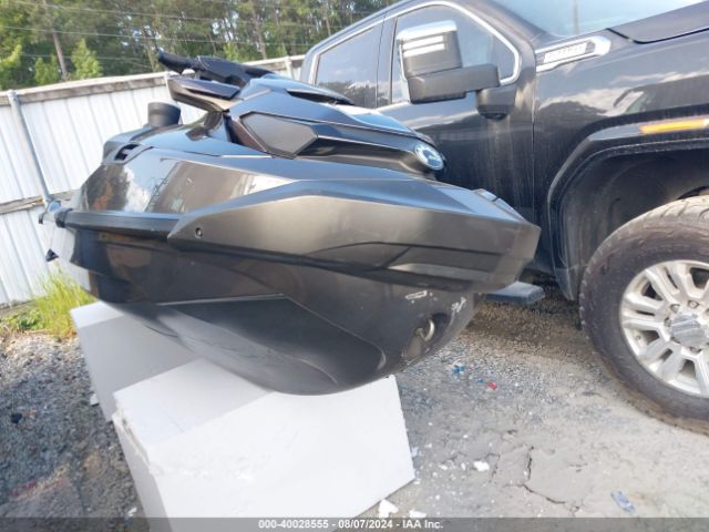 2021 SEADOO GTX-300 LIMITED YDVA6240G121      Photo 5
