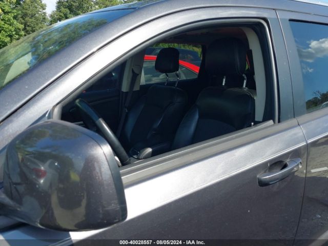 3C4PDCGB9FT517448 Dodge Journey Crossroad