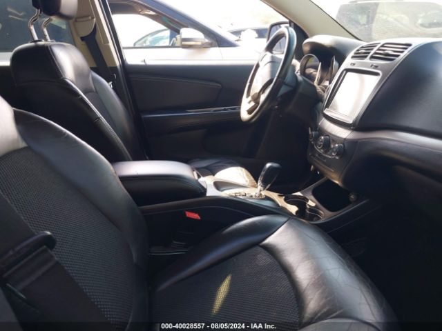 3C4PDCGB9FT517448 Dodge Journey Crossroad