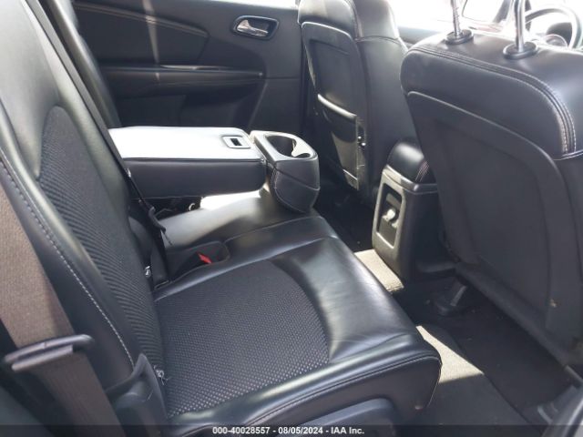 3C4PDCGB9FT517448 Dodge Journey Crossroad