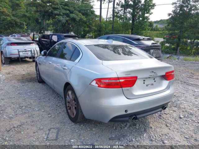 SAJAD4BG9HA963920 Jaguar Xe 25t Premium