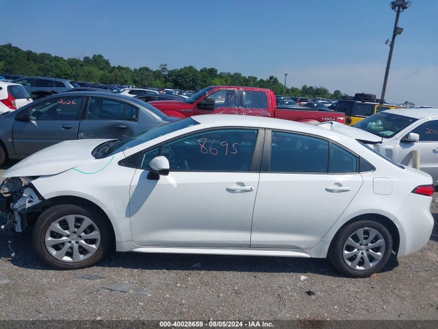 Toyota COROLLA LE 2021 5YFEPMAE3MP230226 Image 14