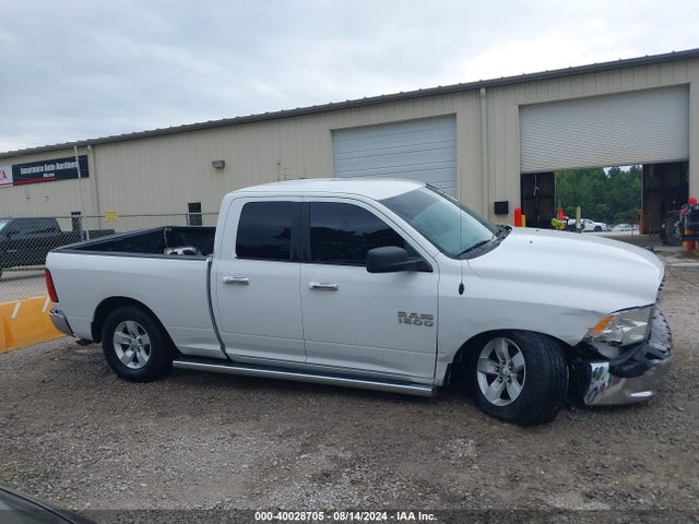 1C6RR6GG2HS729952 RAM 1500 Slt Quad Cab 4x2 6'4 Box