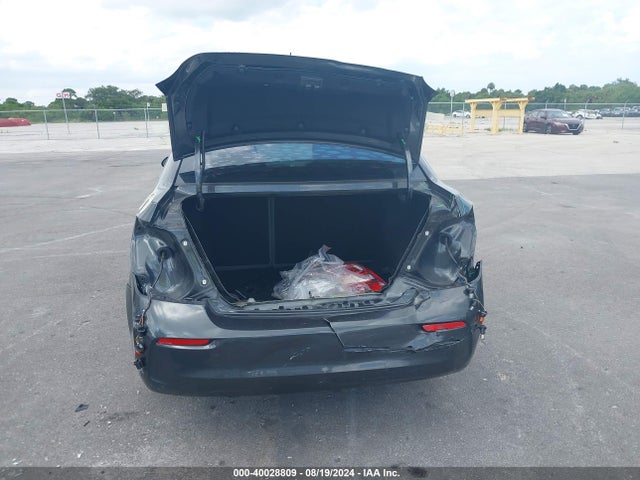 Chevrolet Sonic Ls Auto 2017 1G1JB5SH7H4139702 Image 6