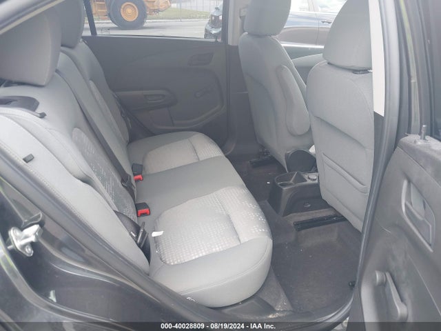 Chevrolet Sonic Ls Auto 2017 1G1JB5SH7H4139702 Image 8