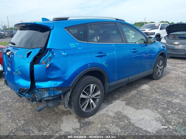 Toyota Rav4 Xle 2016 JTMWFREV0GJ090465 Image 4