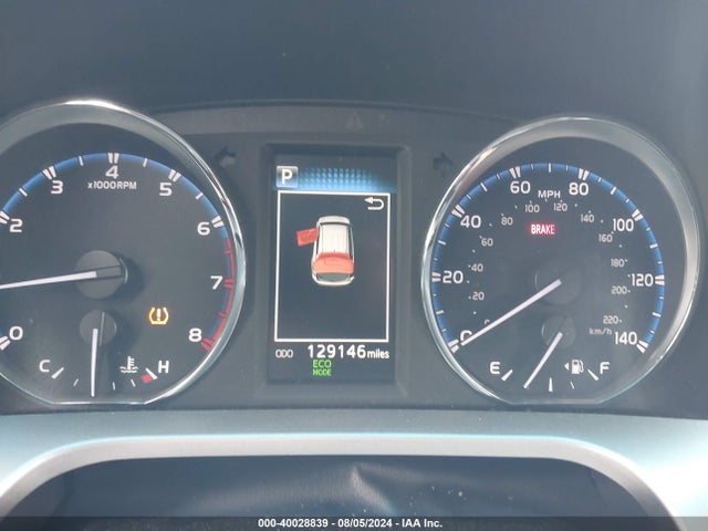 Toyota Rav4 Xle 2016 JTMWFREV0GJ090465 Image 7