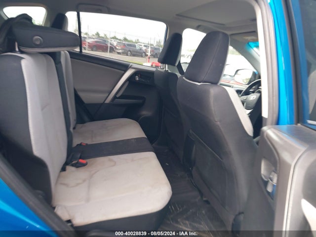 Toyota Rav4 Xle 2016 JTMWFREV0GJ090465 Image 8