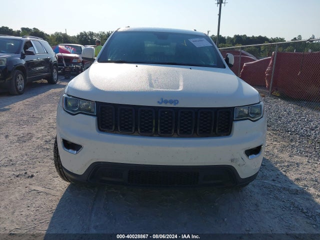 Jeep Grand Cherokee Laredo E 4x2 2018 1C4RJEAGXJC172484 Image 12