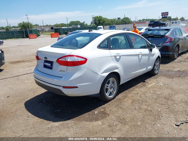 Ford FIESTA SE 2017 3FADP4BJ4HM132056 Image 4