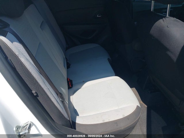 Chevrolet TRAX LS 2017 KL7CJKSB7HB164850 Image 8