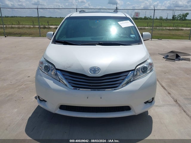 Toyota Sienna Xle 8 Passenger 2017 5TDYZ3DCXHS884231 Image 11