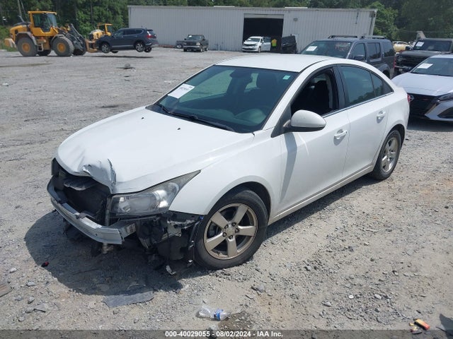 Chevrolet Cruze 1lt Auto 2014 1G1PC5SB2E7221155 Image 2