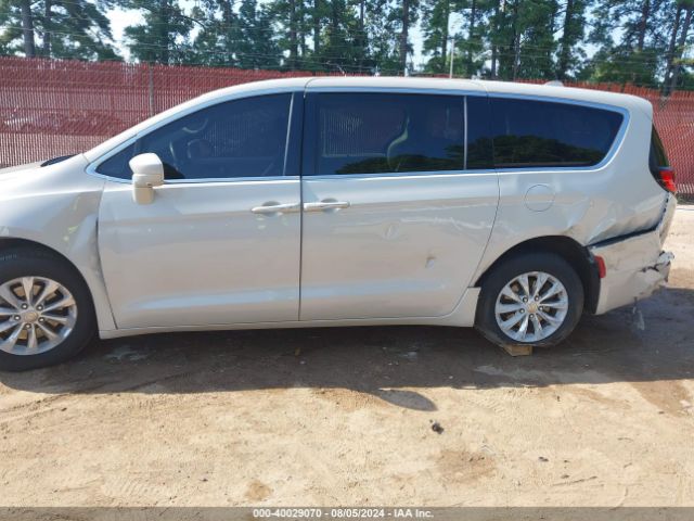 2C4RC1FG0LR124191 Chrysler Pacifica Touring