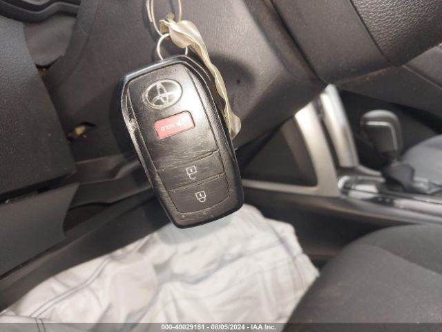 7MUCAABG4NV018294 Toyota Corolla Cross Le