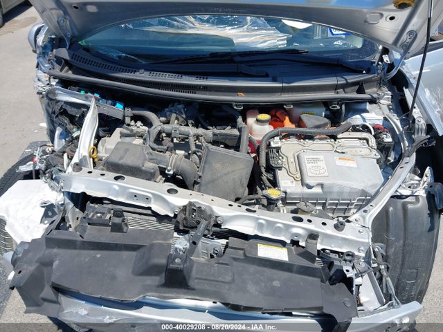 Toyota Prius C Two 2014 JTDKDTB37E1078590 Image 10