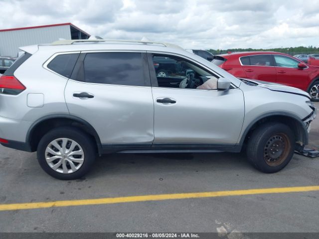 KNMAT2MV2HP523021 Nissan ROGUE S