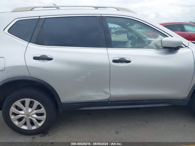 KNMAT2MV2HP523021 Nissan ROGUE S