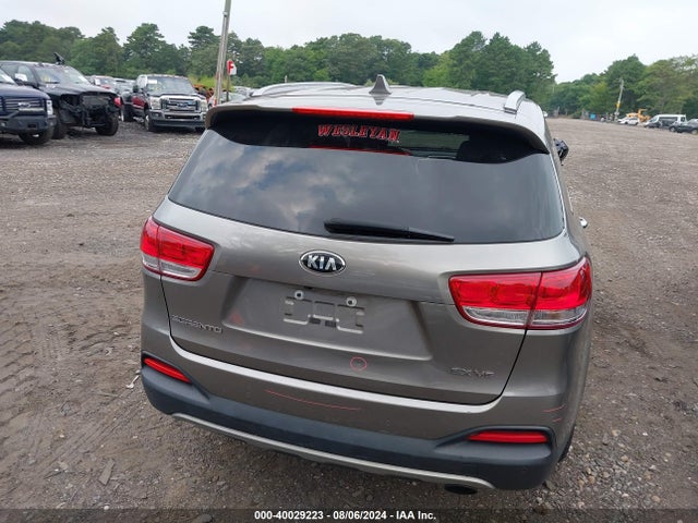 KIA Sorento 3.3l Ex 2017 5XYPHDA50HG193233 Image 16