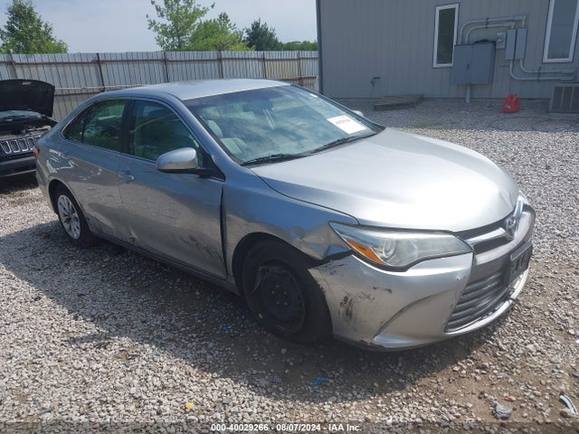Toyota CAMRY LE 2016 4T4BF1FK5GR561594 главное изображение